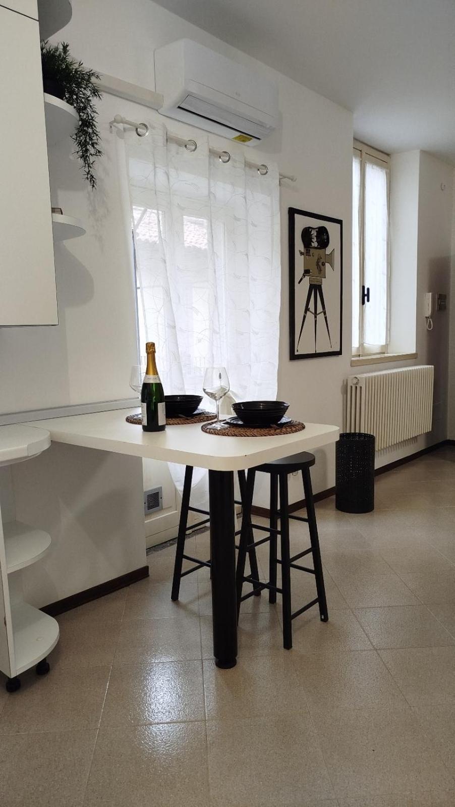 Braguti Apartments Романо-ди-Ломбардия Экстерьер фото